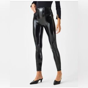 Spanx Faux Patent Leather Leggings size Small PETITE